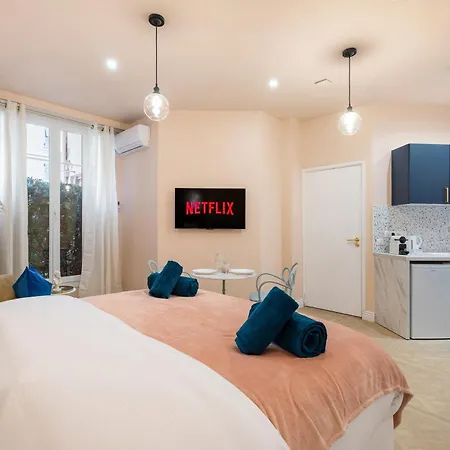 Cocon Style Centre Et A Pied Clim Wifi * Nizza